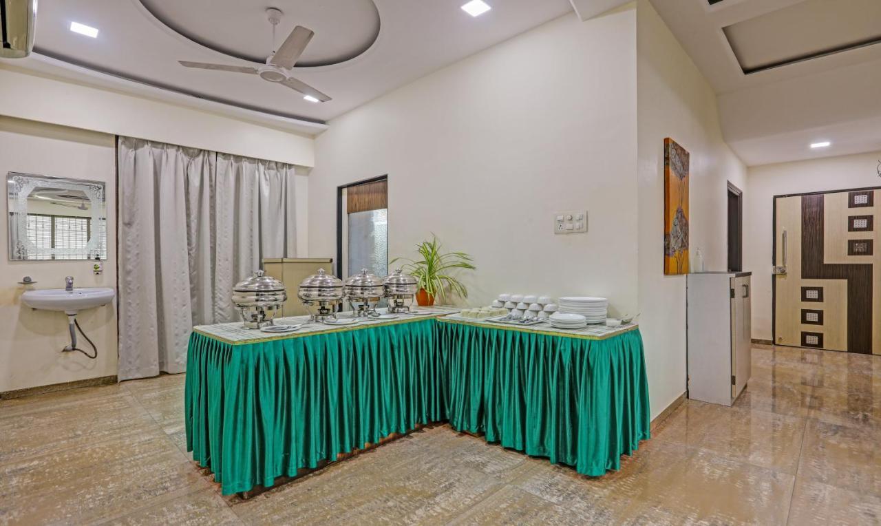 Treebo Welcome Apartments Mumbai Luaran gambar