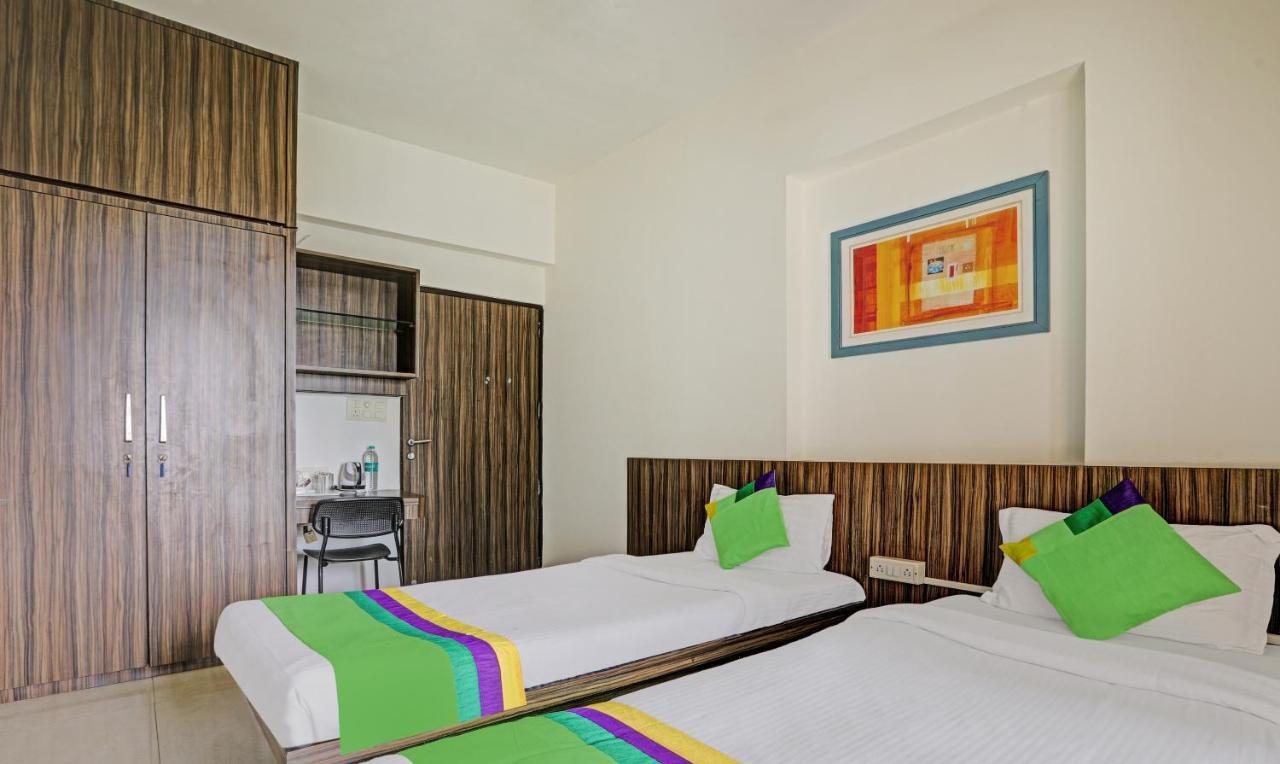 Treebo Welcome Apartments Mumbai Luaran gambar