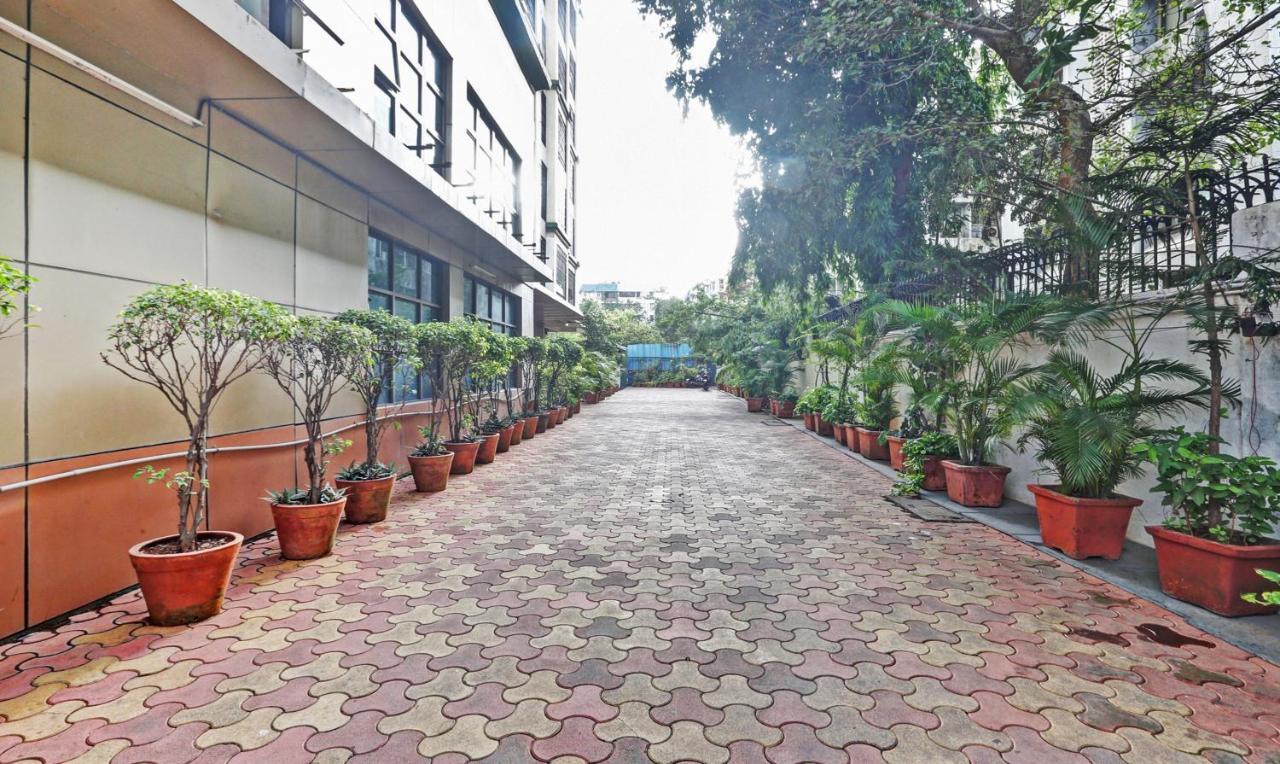 Treebo Welcome Apartments Mumbai Luaran gambar